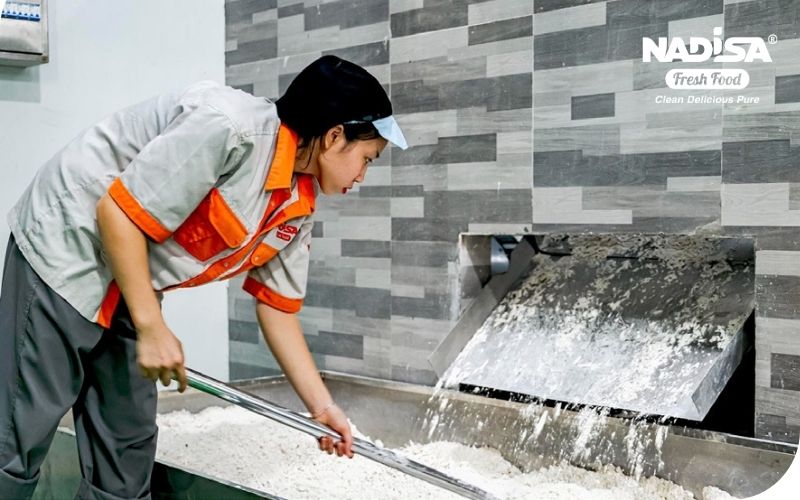 hệ thống xay bột tại nhà máy sản xuất Nadisa